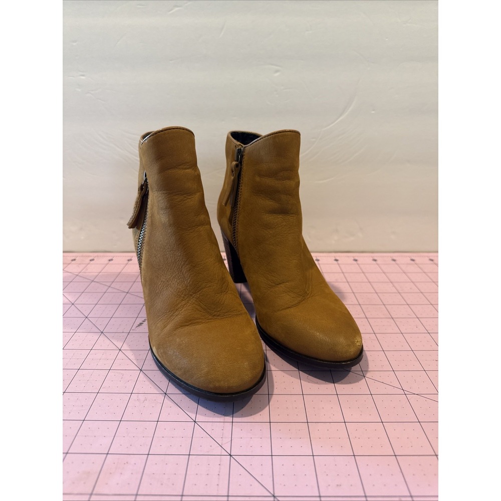 Mia Maddock Women's Ankle Bootie Tan Faux Suede Size 6 M